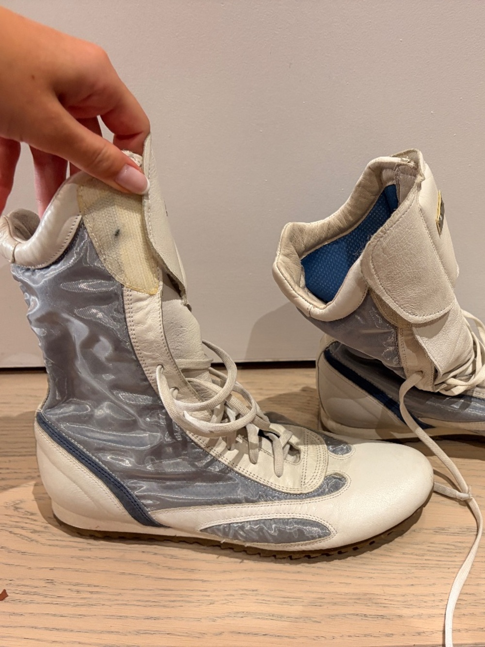B FREE Boxing shoes